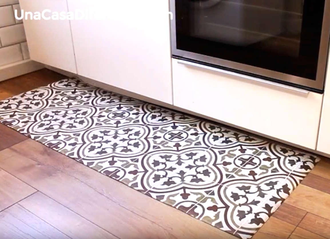 Cómo colocar parquet o suelo laminado en cocina o baños?