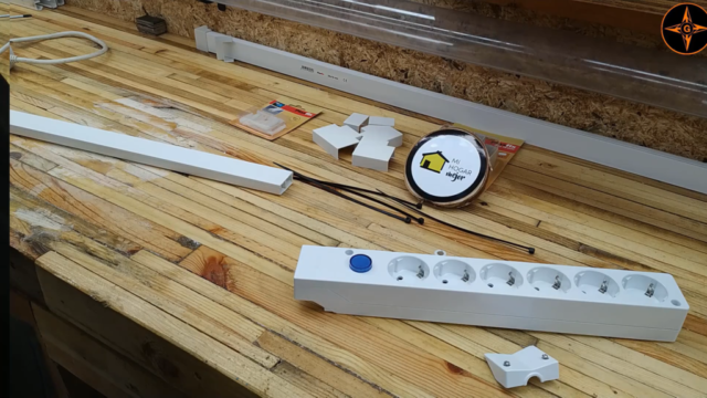 Instalación eléctrica en el taller de trabajo y colocación de caja